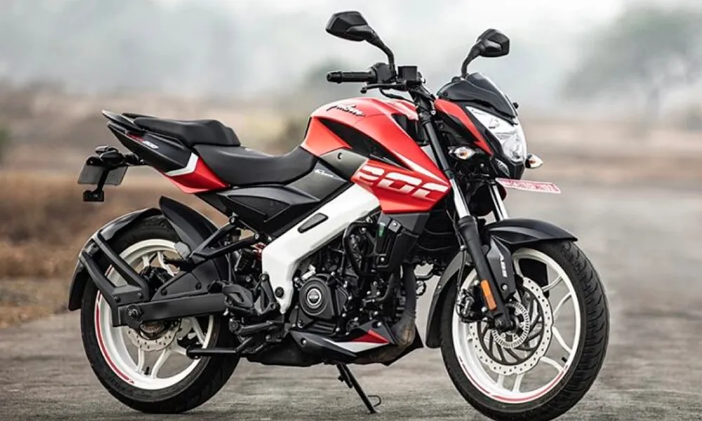 Тест-драйв мотоцикла Bajaj Pulsar NS 160