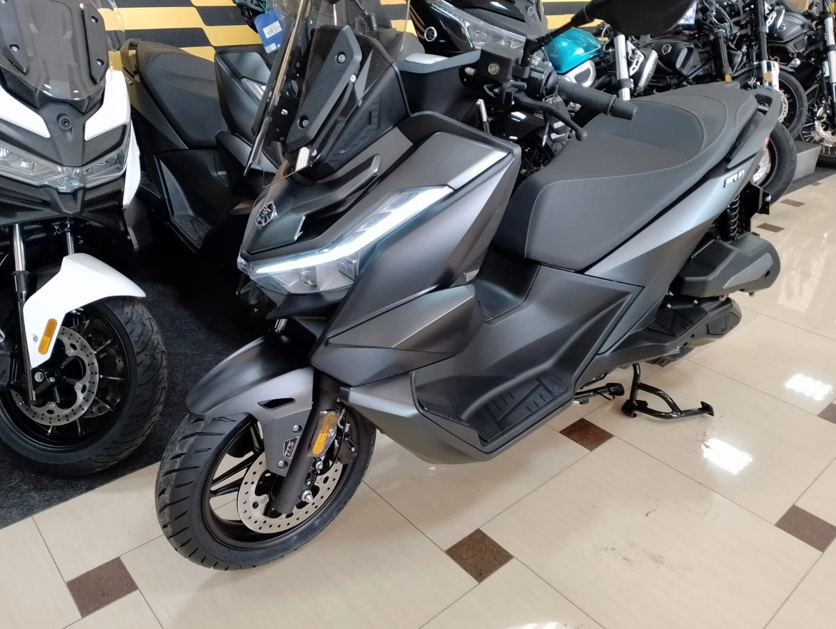 Скутер VOGE SR3 Classic 2025