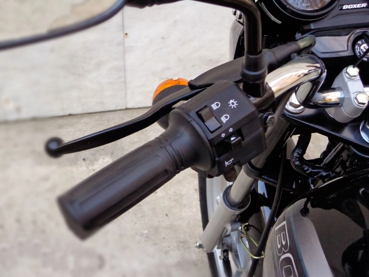 Мотоцикл BAJAJ Boxer BM 150