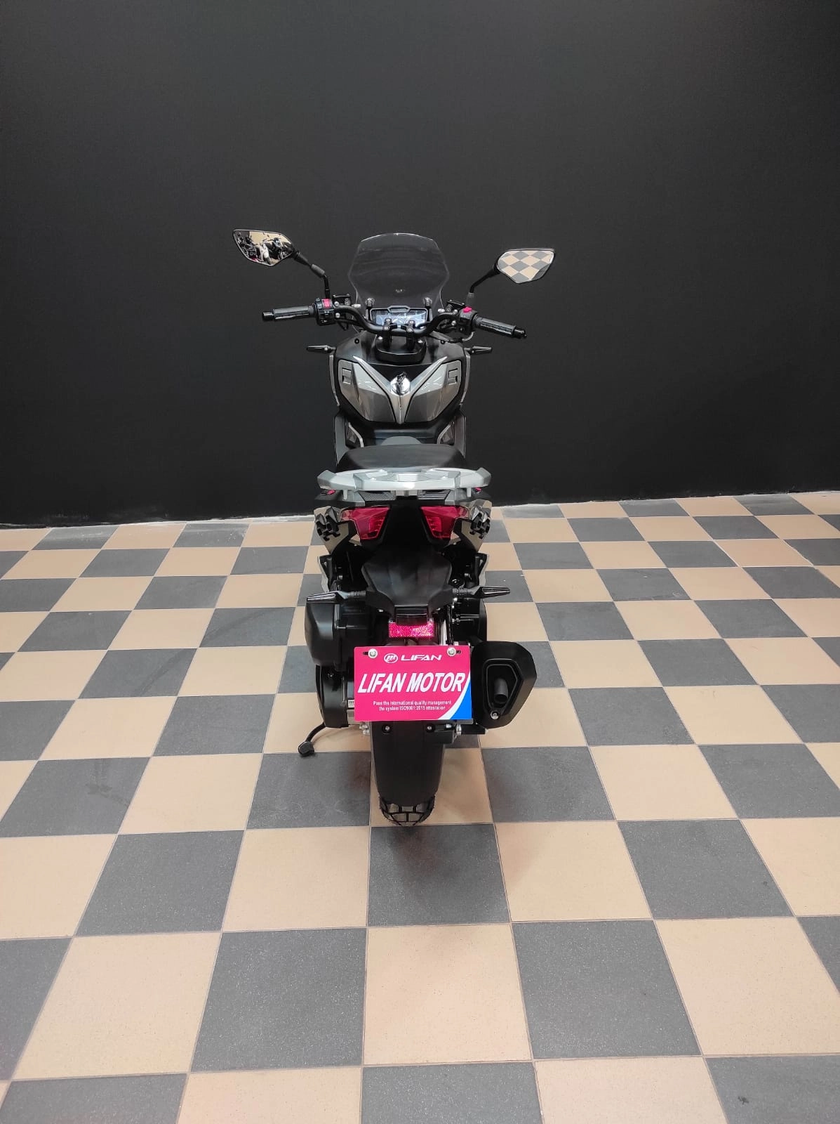 Скутер LIFAN KPV 150