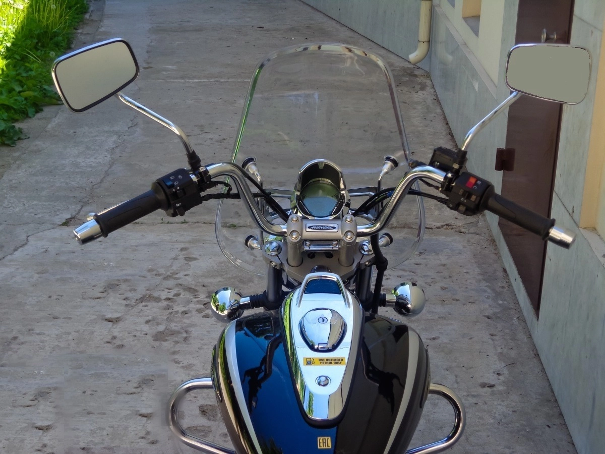 Мотоцикл BAJAJ Avenger Cruise 220