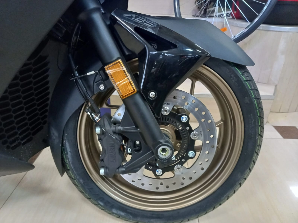 Скутер Zontes ZT350-E