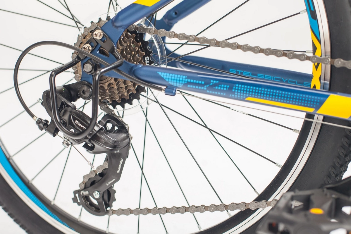 Велосипед STELS Navigator 410 V 24 V010