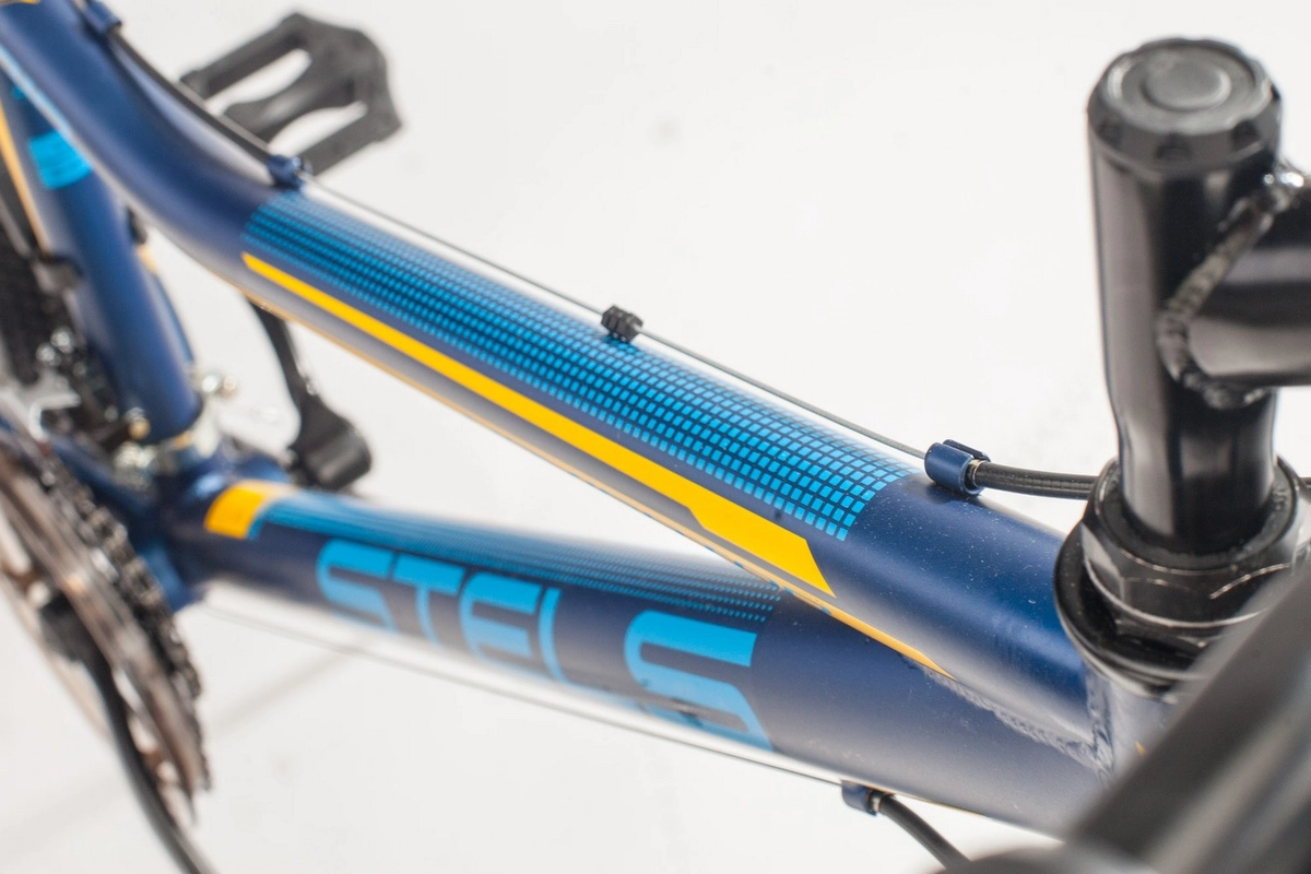 Велосипед STELS Navigator 410 V 24 V010