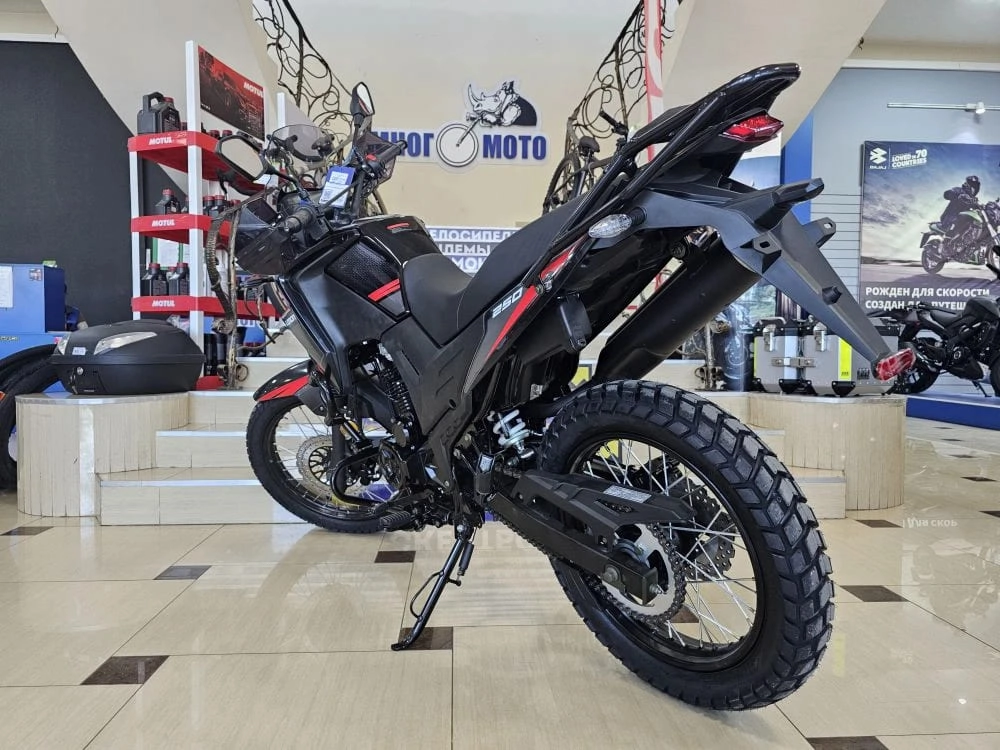 Мотоцикл LONCIN MS250