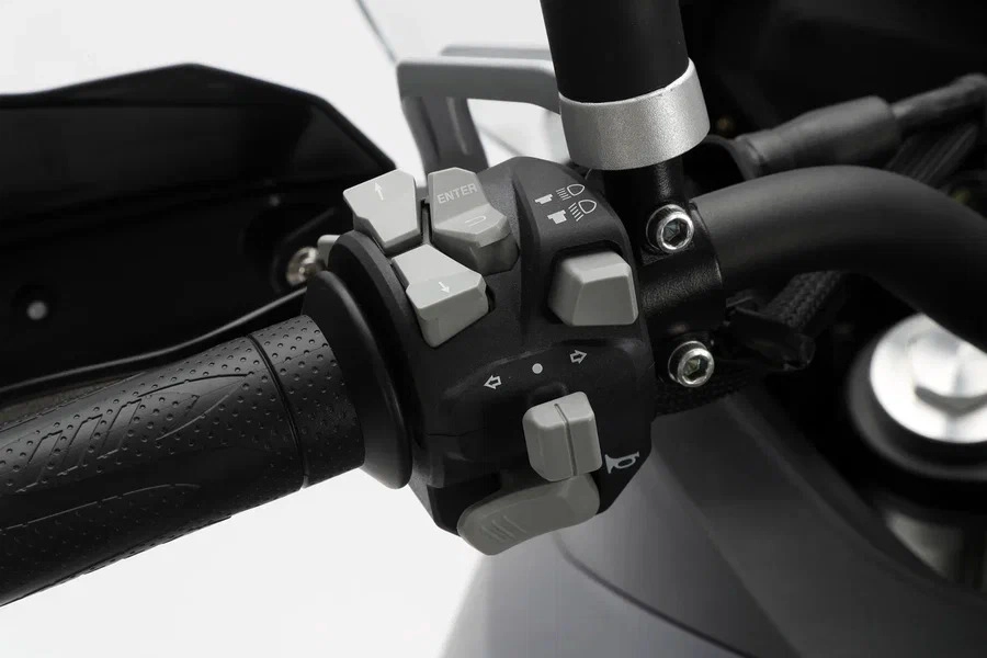 Мотоцикл QJ SRT 800 SX