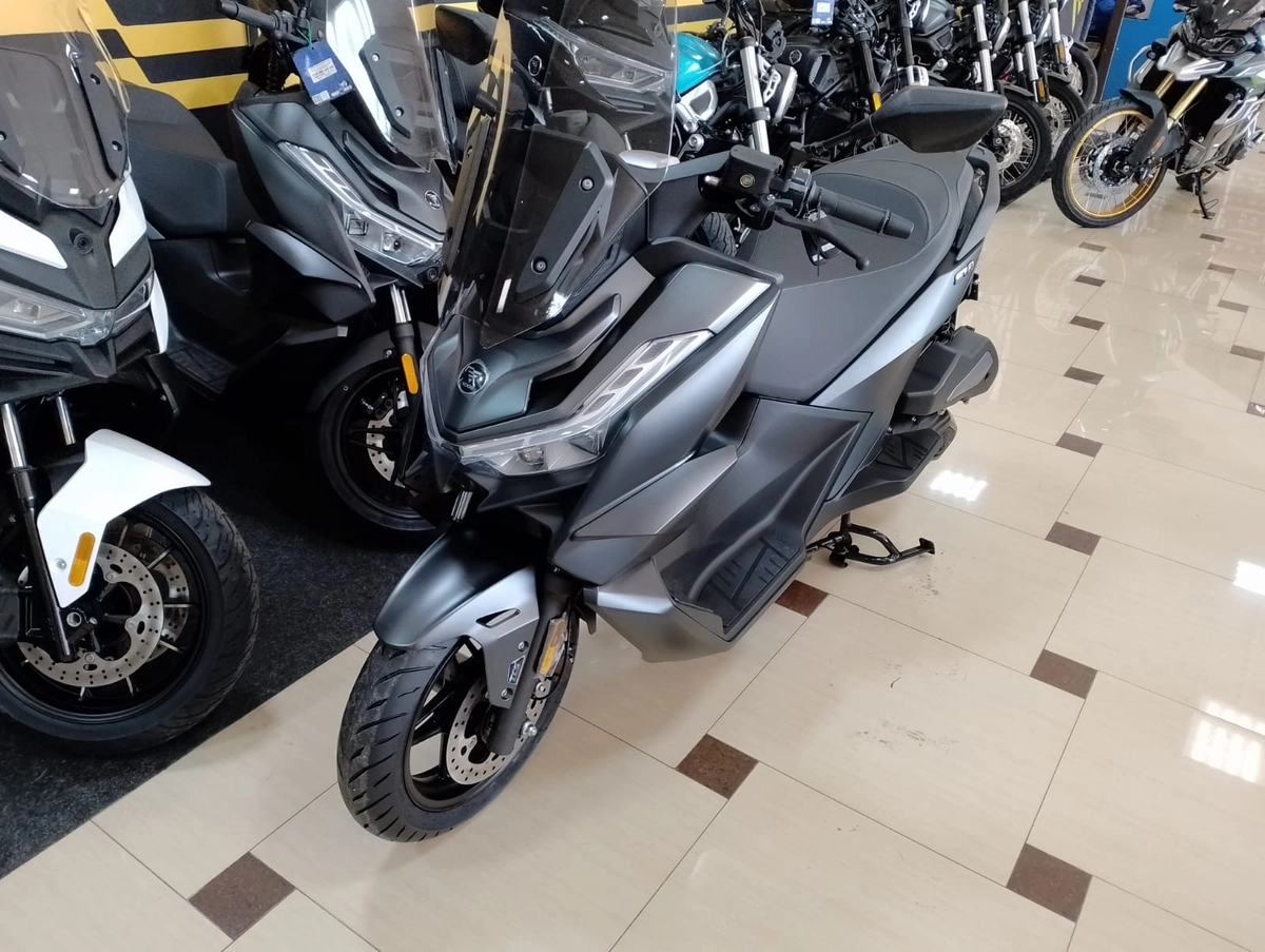 Скутер VOGE SR3 Classic 2025