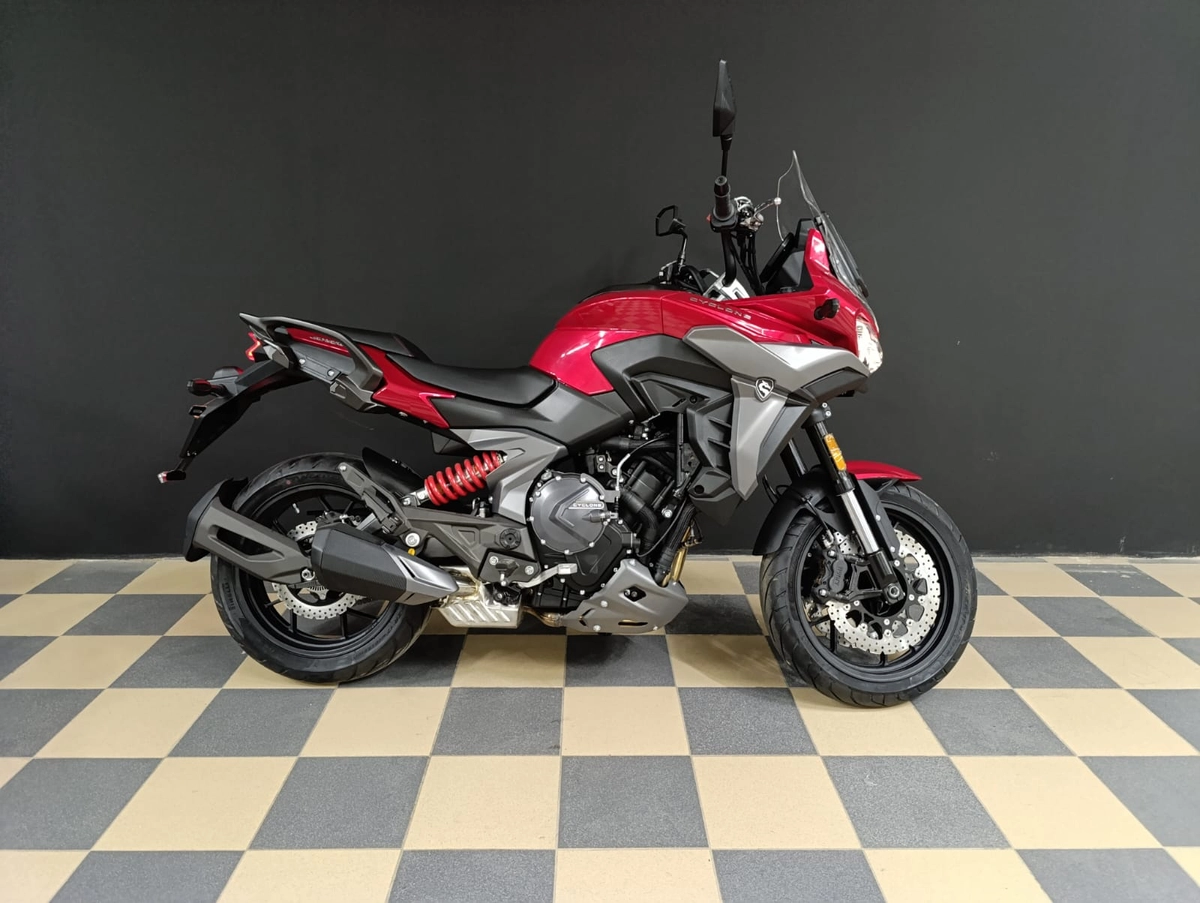 Мотоцикл CYCLONE RХ6 (SR650)