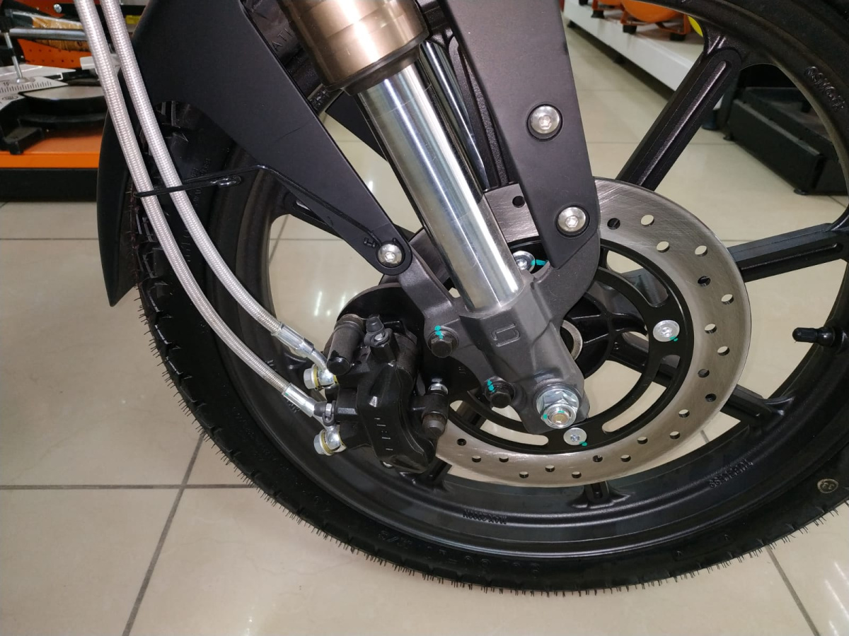 электромотоцикл white siberia super soco tc max