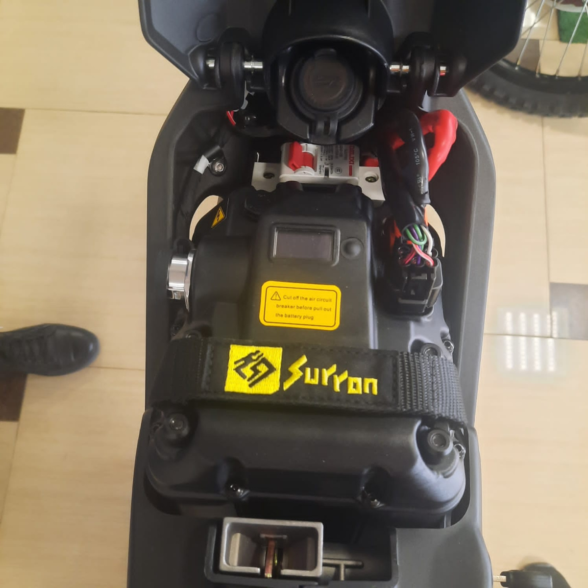 электромотоцикл sur-ron x light bee 60v/40ah акция!
