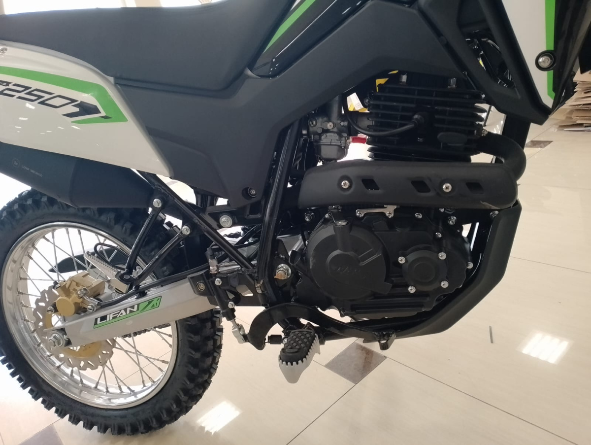 мотоцикл lifan lf250gy-3