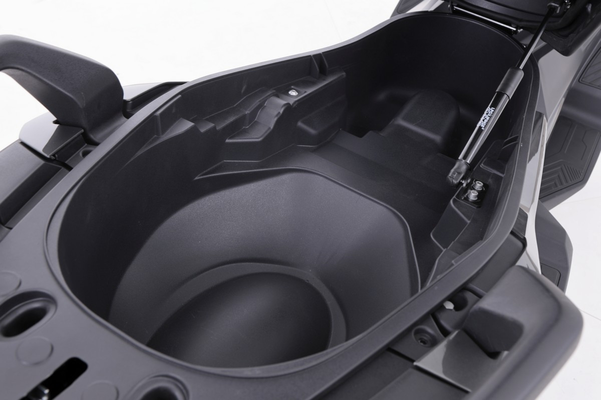 скутер voge sr4 max