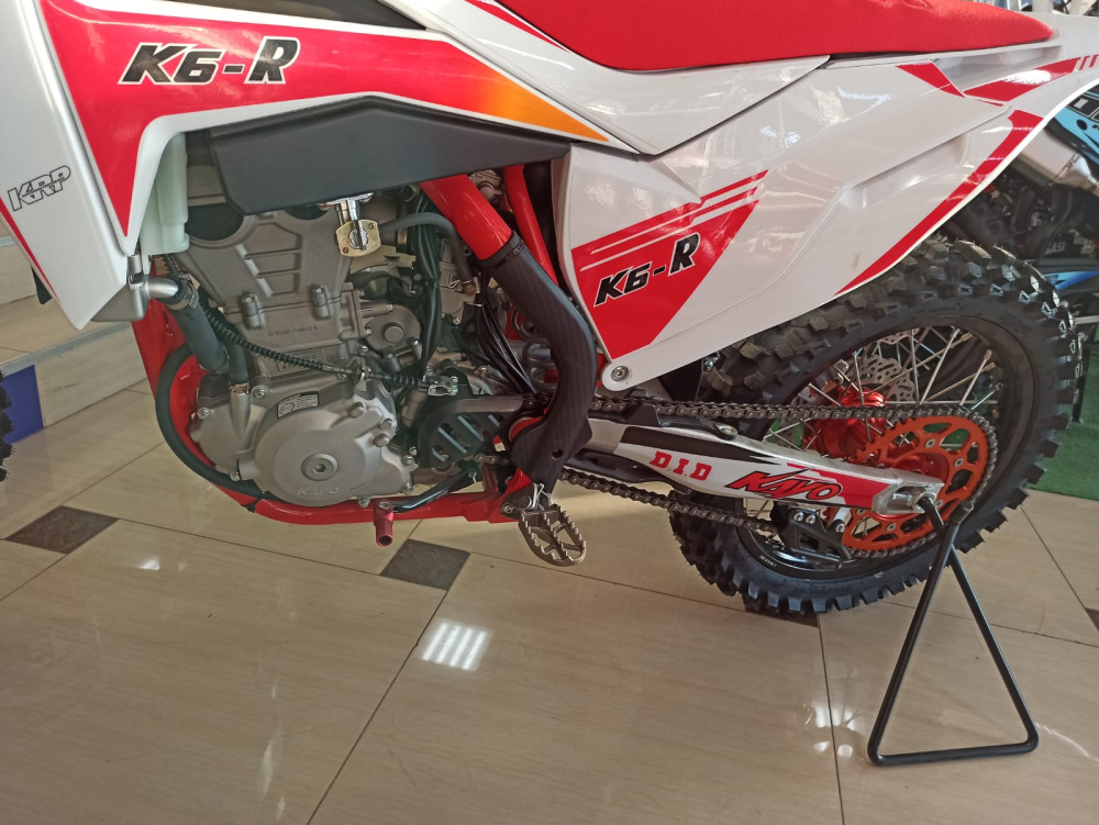 мотоцикл kayo k6-r 250 (nc250sr) fcr 21/18
