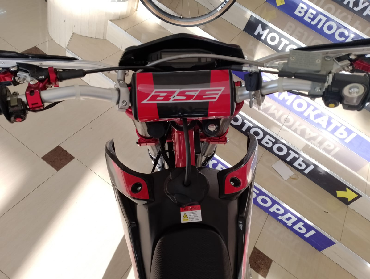 мотоцикл bse z10