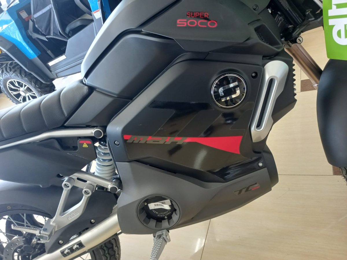 электромотоцикл super soco tc max на спицах (2023)