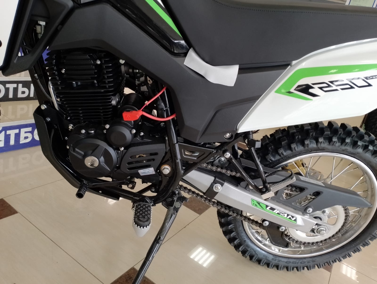 мотоцикл lifan lf250gy-3