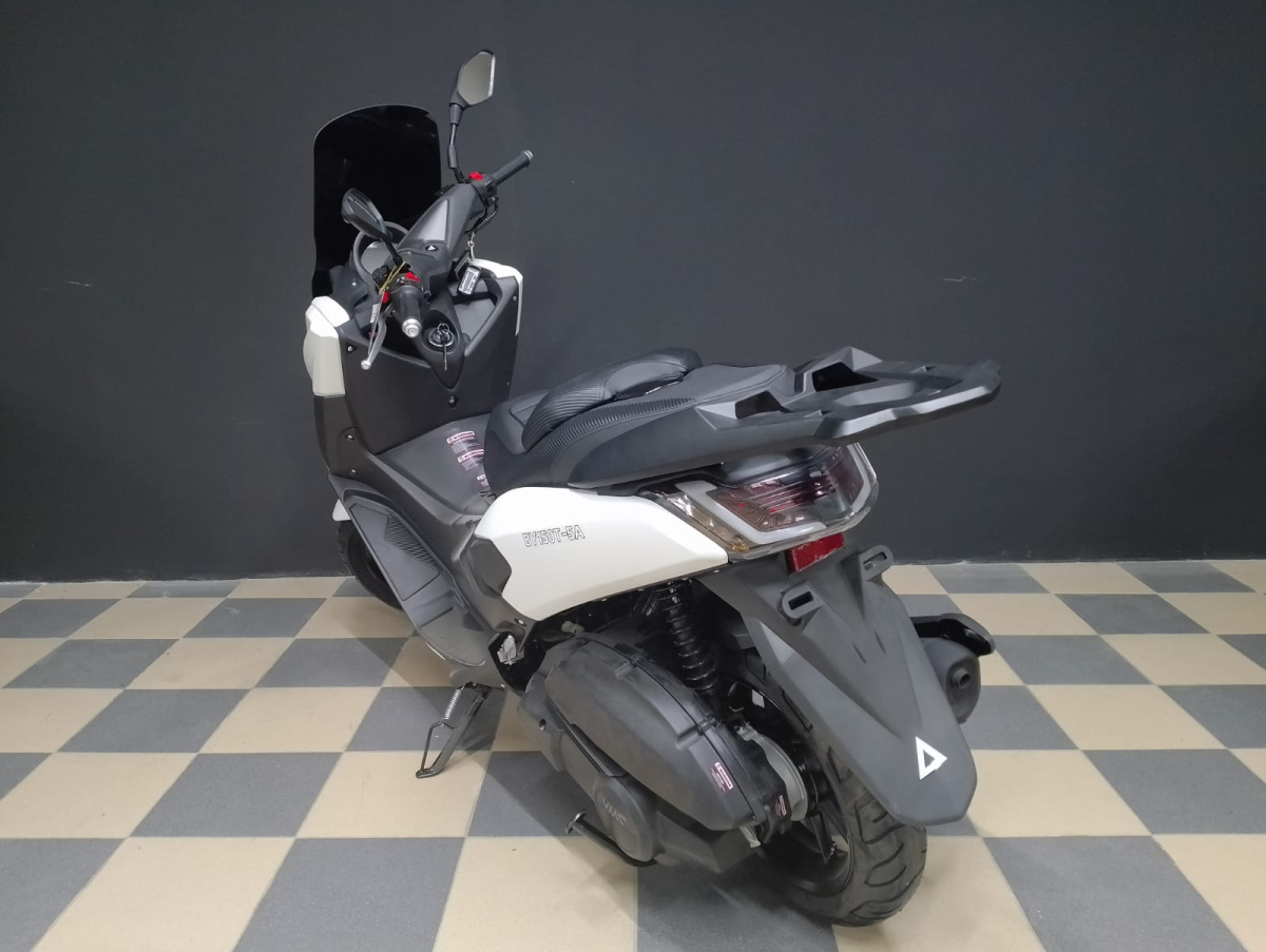 скутер vento vmc max rs by150t-5a  s1800